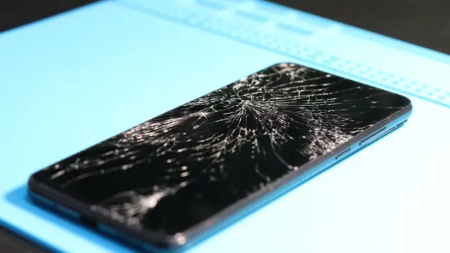 Cep Telefonu Sigortası Nedir? 2026 Ekran Kırılması, Hırsızlık ve Hasar Rehberi