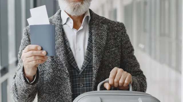 Seyahat Sağlık Sigortası Kronik Hastalıkları Karşılar mı? 2026 Rehberi