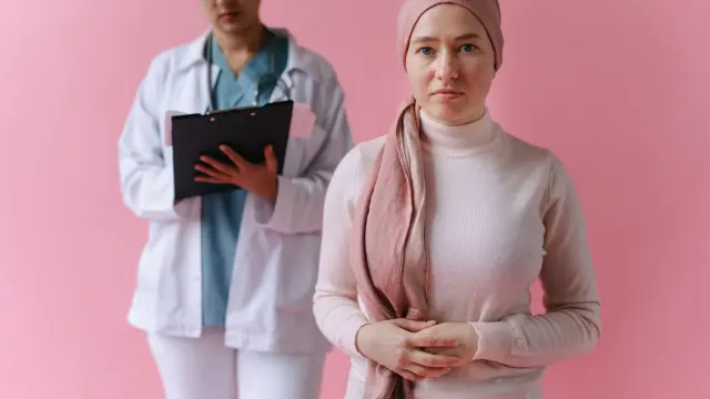 Tamamlayıcı Sağlık Sigortası Kanser Tedavisini Karşılar mı? 2026 Onkoloji Rehberi